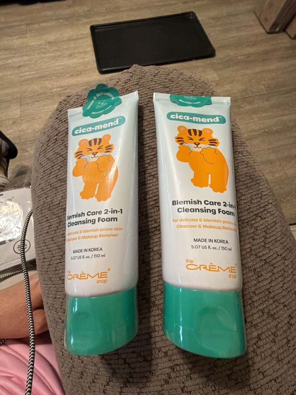 The Crème Shop Cica-Mend Blemish Care 2-in-1 Cleansing Foam 5.07 fl oz 2 pack
